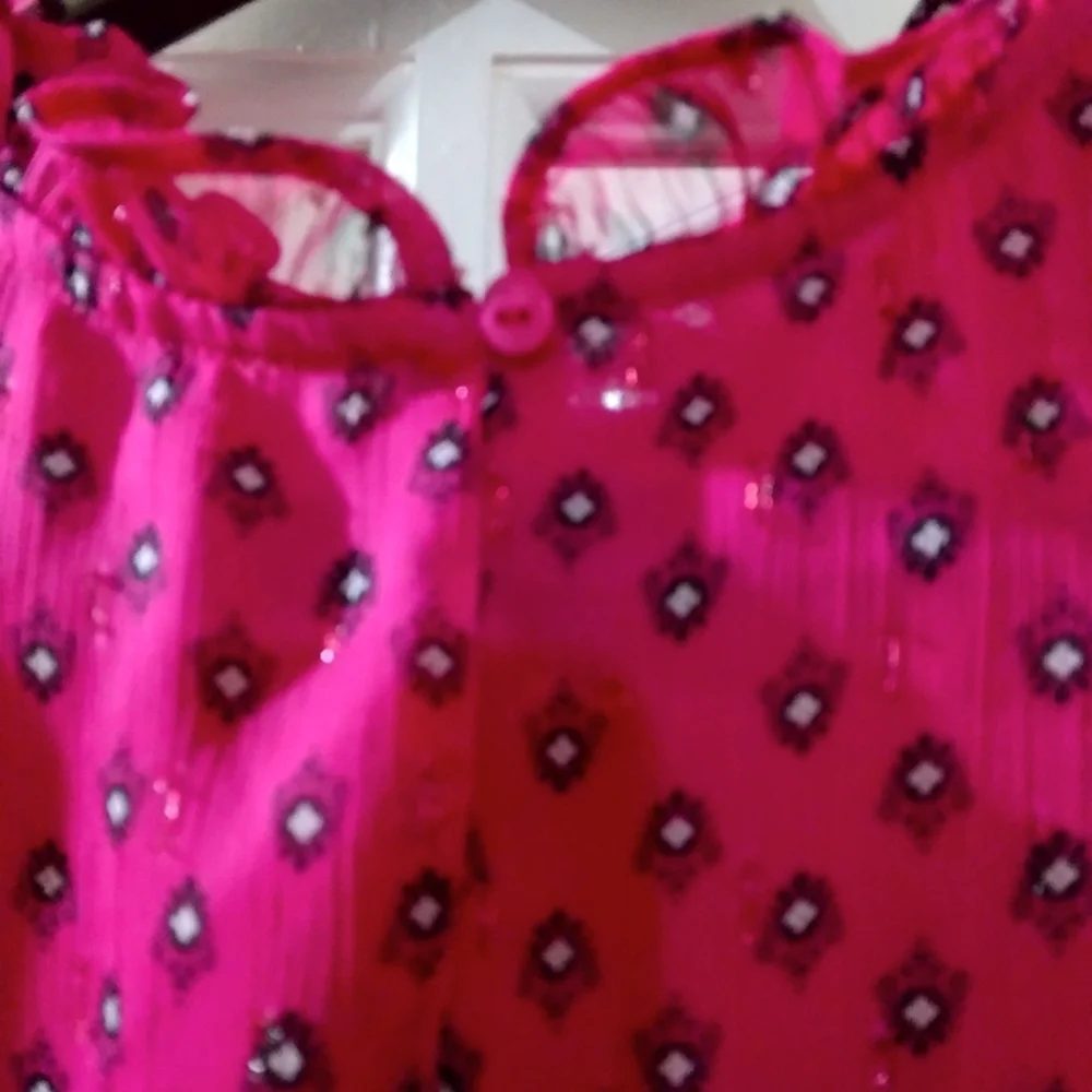 Pink Printed Top - Picture 2 of 2